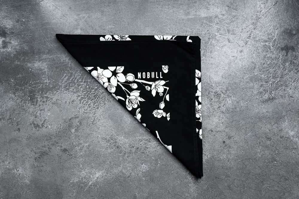 NOBULL Cherry Blossom Bandana - Siyah - Turkiye (VSX-571638)